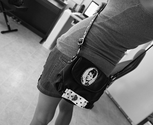 Crossbody s Audrey Hepburn — foto 4