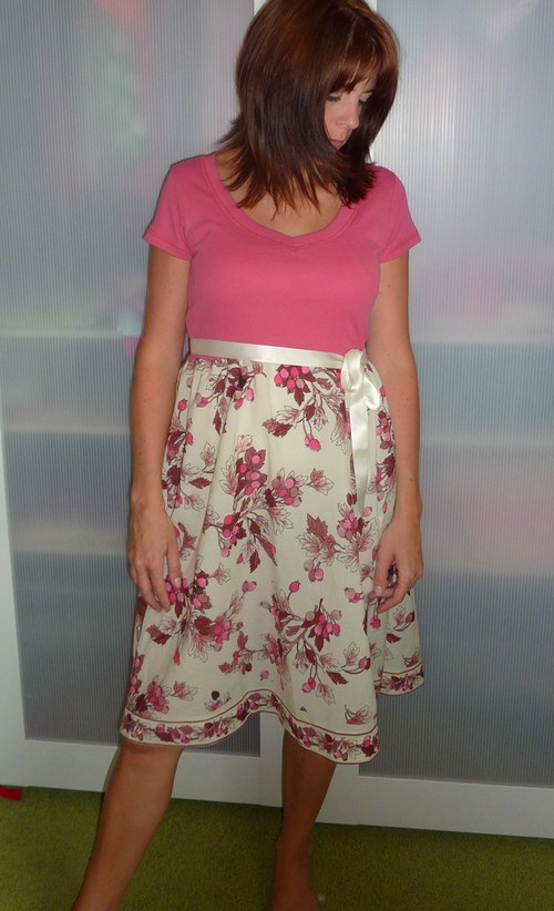 Těhotenské šaty... — foto 3