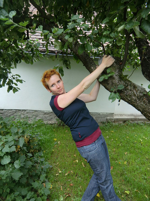 Hravé triko ve velikosti S-M — foto 2