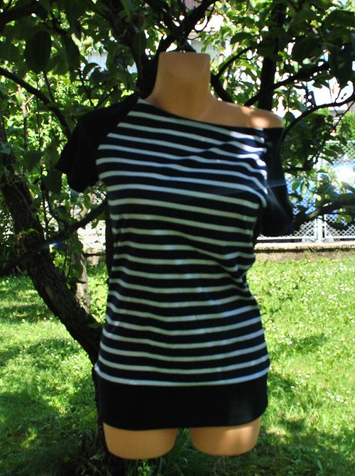 Pruhované triko — foto 2