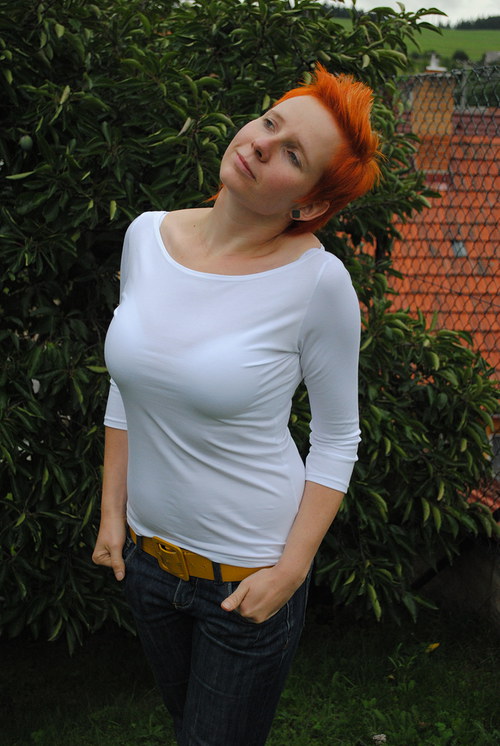 Bílé pohlazení vel. S — foto 2