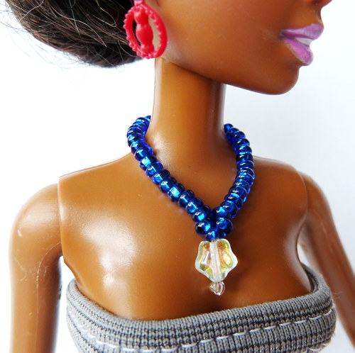 Modrý náhrdelník s hvězdičkou pro Barbie — foto 3