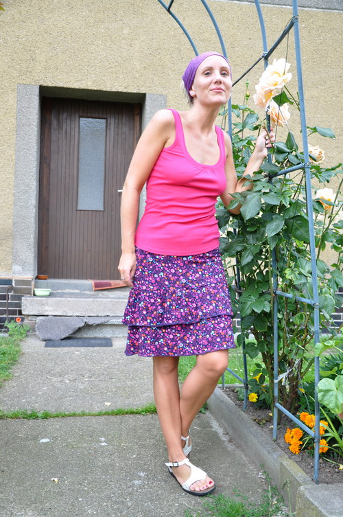 Pestrobarevná sukýnka — foto 3