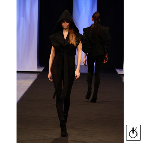 In Silhouette cape — foto 2