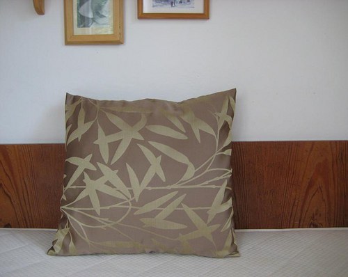 POLŠTÁŘ 50 x 50 cm — foto 3