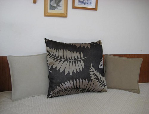 POLŠTÁŘ 45 x 43 cm — foto 2