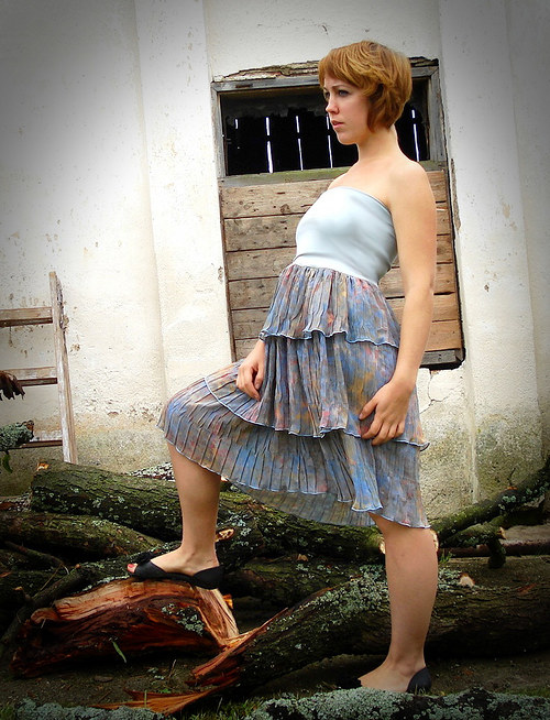 Šaty - Impressionist — foto 2