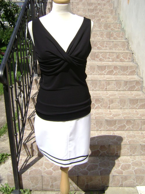 Černý top — foto 2