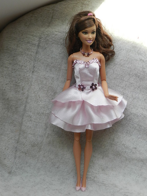 Šatičky pro Barbie — foto 2