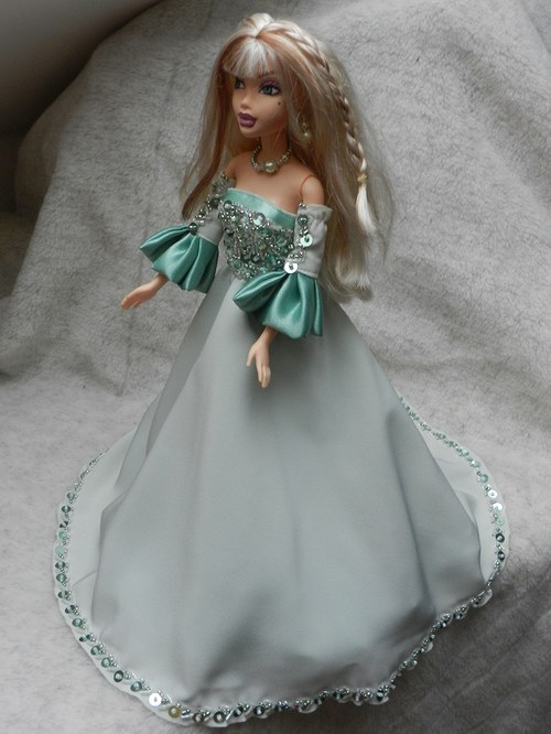 Šatičky pro Barbie — foto 2