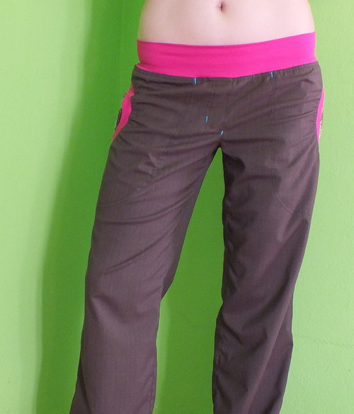 Sportovní kalhoty — foto 3