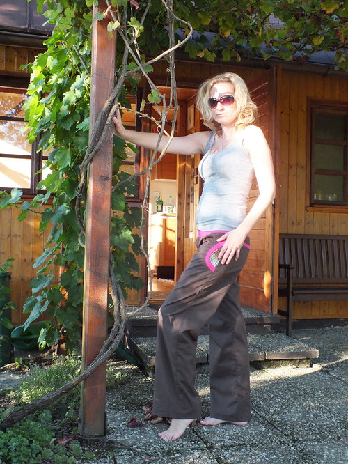 Sportovní kalhoty — foto 5