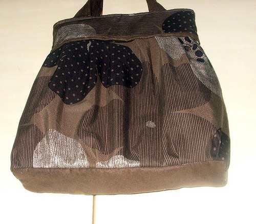 Elegantní hnědá — foto 3