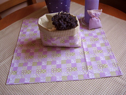 Fialový patchwork na zelené kostičce... — foto 6