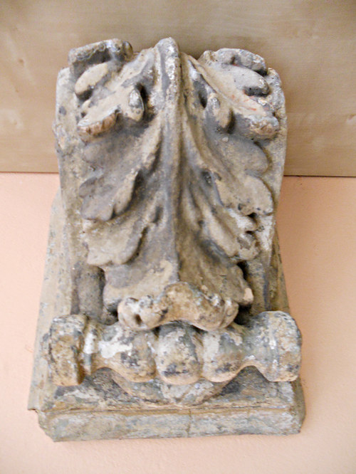Historická konzole — foto 5