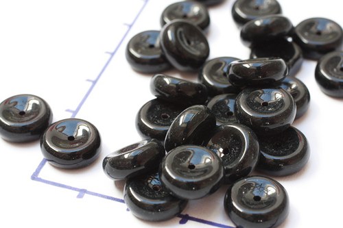 Černé "knoflíky" 10 gr — foto 2