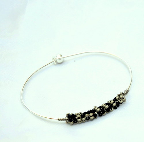 Elegantní náramek — foto 3