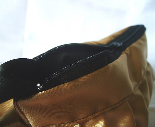 Saténka Gold — foto 3