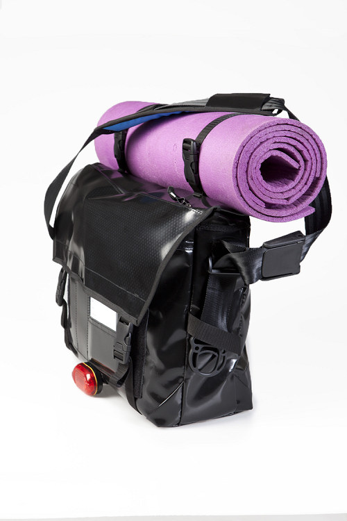 Walker Madison - PLAYBAG — foto 3