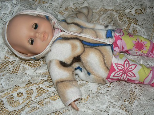 Flís bundička na panenku 35cm — foto 3
