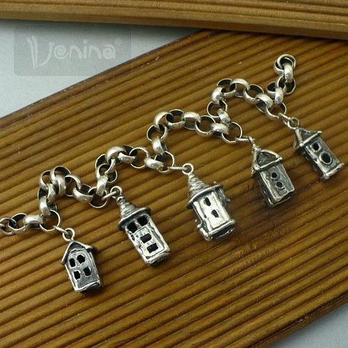 Věže kolem dokola — foto 2
