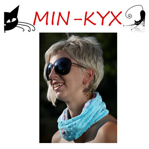 NÁKRČNÍ-KYX cupcake/tyrkys — foto 4