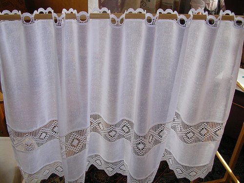 Bílá záclonka — foto 2