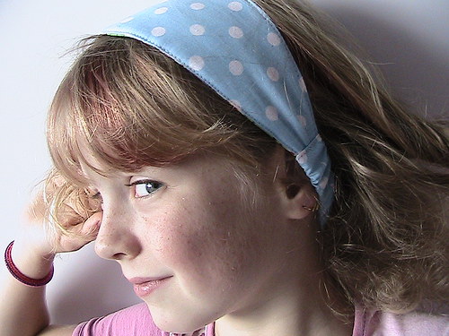 Oboustranná Plastická Čelenka Srdíčková — foto 2