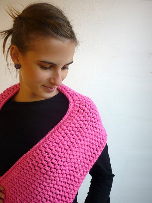 Nákrčník " Pink " — foto 2