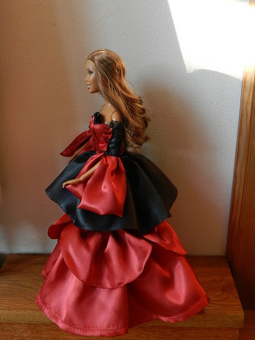 Šatičky pro Barbie — foto 2