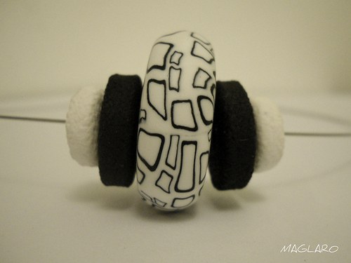 Black And White náhrdelník — foto 3