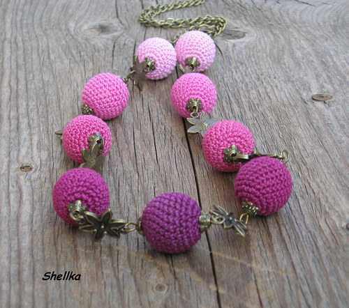 Vintage háčkované korále,,FUCHSIE,, — foto 2