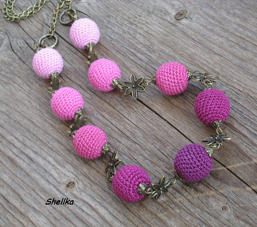 Vintage háčkované korále,,FUCHSIE,, — foto 4