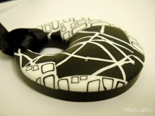 Black And White náhrdelník 2 — foto 2