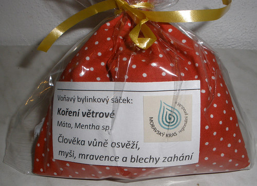Voňavý mátový červený bylinkový sáček — foto 2