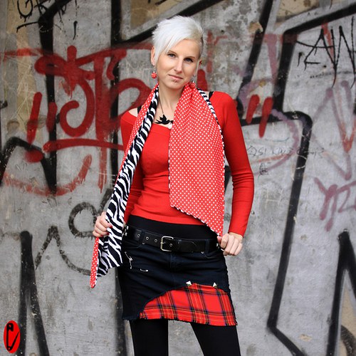 Zebra minky/red polka dot šála — foto 2