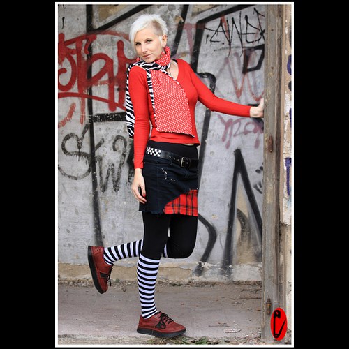 Zebra minky/red polka dot šála — foto 3