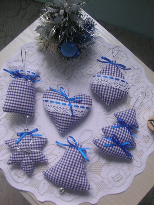 Vánoční ozdoby-modrobílá kostka — foto 2