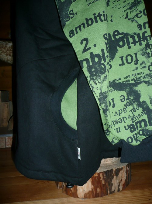 Mikina — foto 3