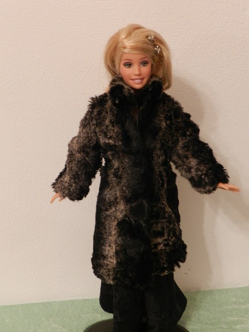 Kožíšek pro Barbie — foto 2
