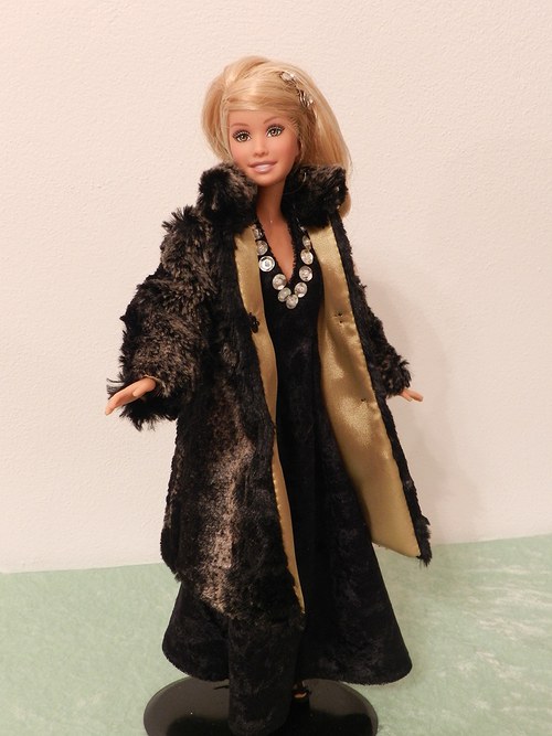 Kožíšek pro Barbie — foto 6