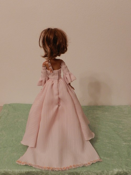 Šatičky pro Barbie — foto 3