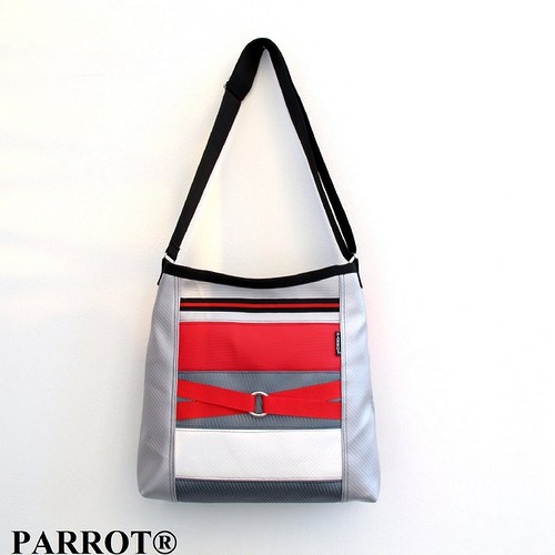 Aktovka Red Matrix Future Bag I. - Parrot® — foto 2