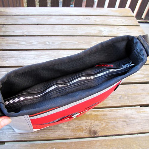 Aktovka Red Matrix Future Bag I. - Parrot® — foto 5
