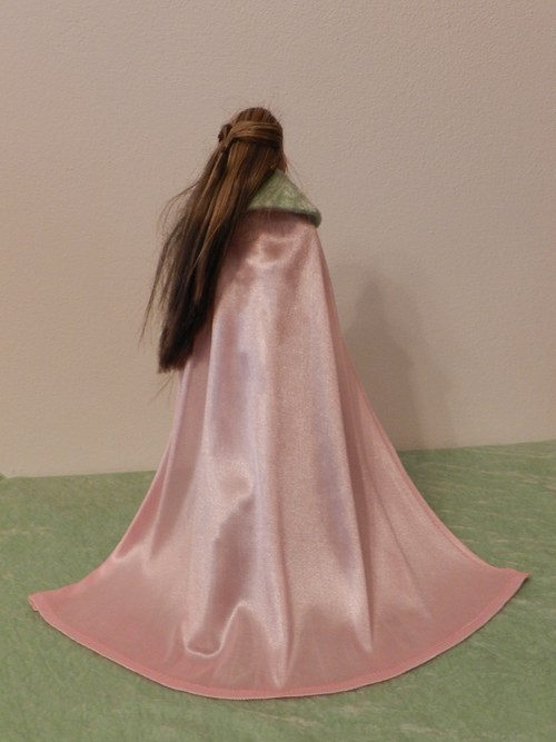 Šatičky pro Barbie — foto 5
