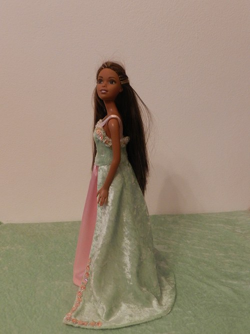 Šatičky pro Barbie — foto 6