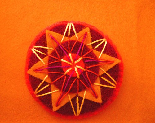 Orange star - brož filcová — foto 2