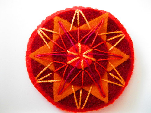 Orange star - brož filcová — foto 3