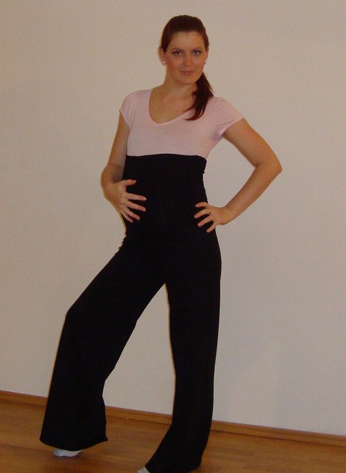 Těhotenské tepláky — foto 2