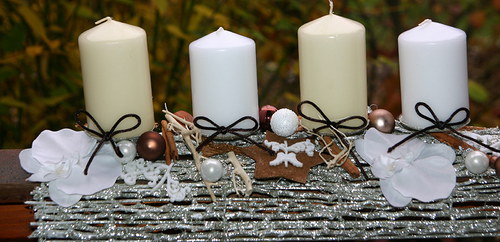 Adventní svícen bílo-hnědý — foto 3